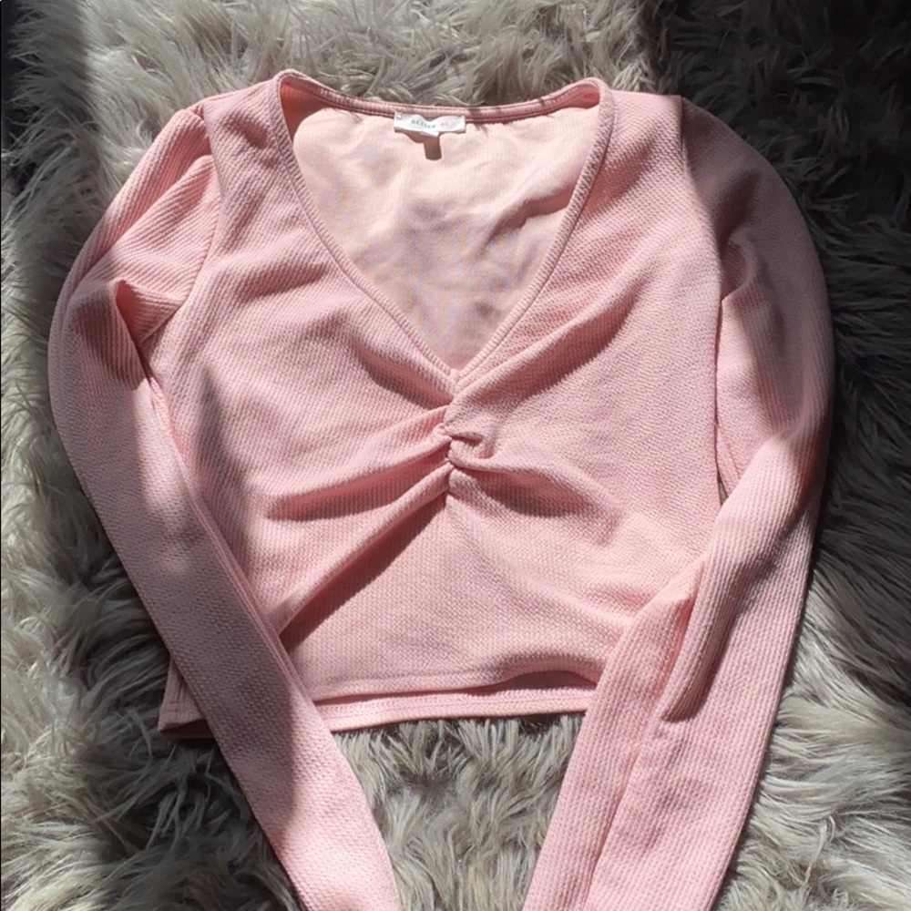 Long sleeve crop top
